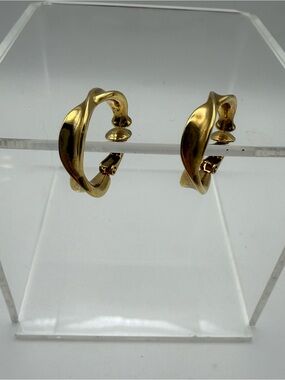 Vintage Gold Tone Chunky Twisted Hoop Clip On Earrings 0.75" Ribbon Sculptural